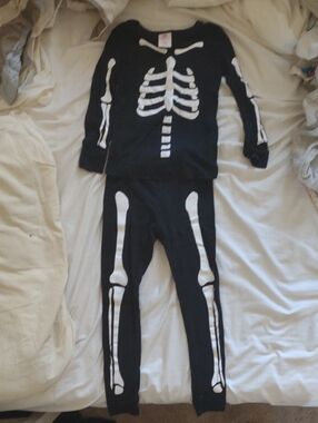 Kids Black Skeleton Costume Pajama Shirt And pants Set 4 Years Old